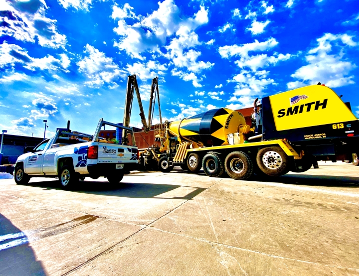 Concrete construction services