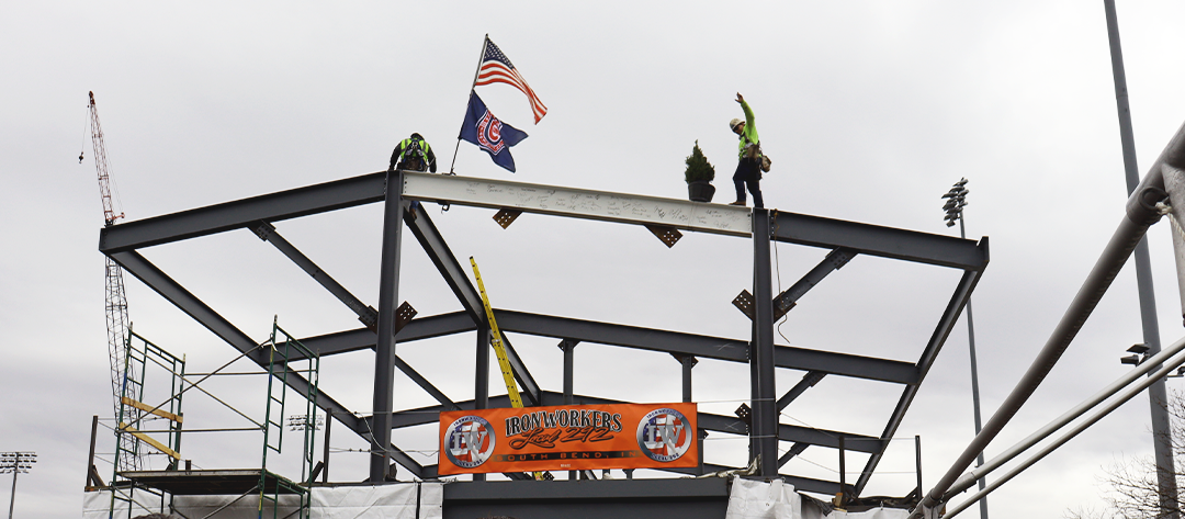 Four Winds Field Steep Topping Celebrates Milestone Progress