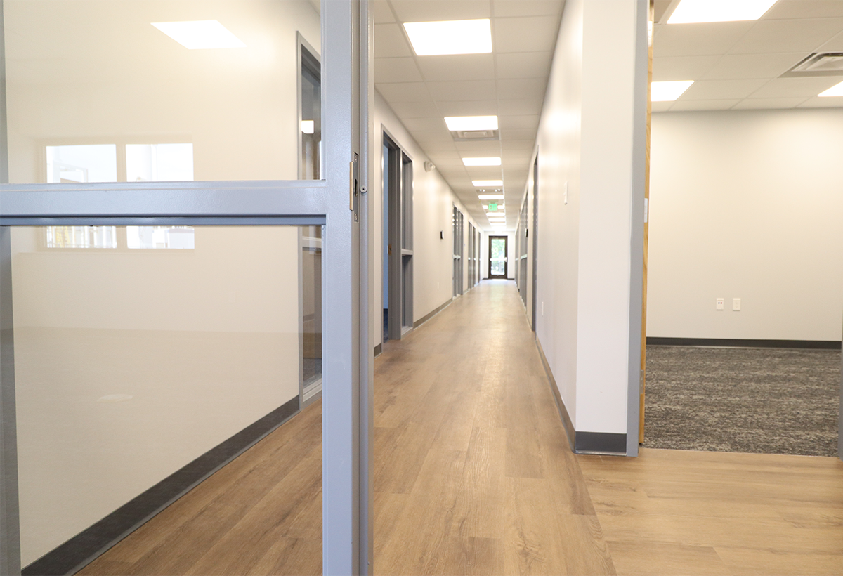 Jupiter Aluminum Hallway